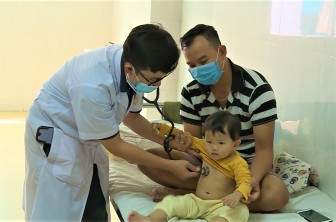 Gia tăng trẻ mắc bệnh tay-chân-miệng độ nặng ở Đắk Lắk, một trường hợp tử vong