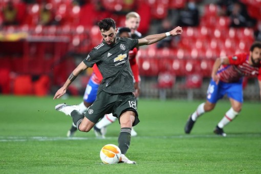 Rashford tỏa sáng, MU nhọc nhằn vượt ải Granada