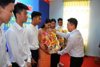 An Giang: Họp mặt sinh viên Lào, Campuchia và cán bộ Đoàn - Hội - Đội người dân tộc thiểu số Khmer
