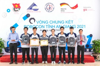 Cuộc thi Robocon tỉnh An Giang năm 2021: Trường THPT Nguyễn Trung Trực (Tri Tôn) xuất sắc đoạt giải nhất