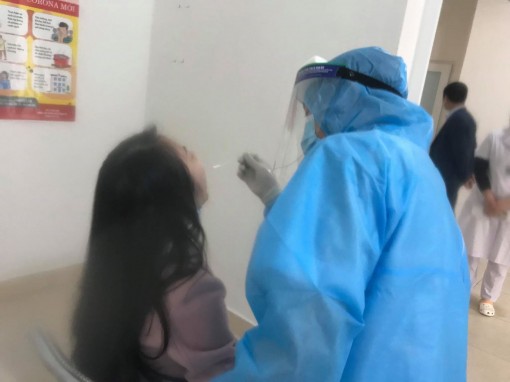 Sáng 19-4, Việt Nam thêm 1 ca mắc mới COVID-19, đã có 79.182 người tiêm vaccine