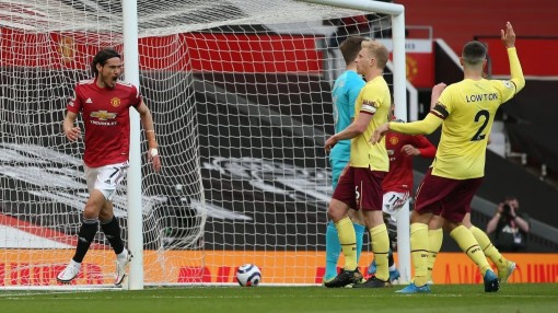 Greenwood rực sáng, MU phả hơi nóng vào gáy Man City