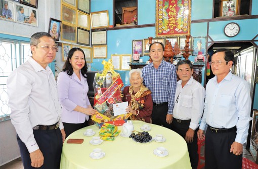 Niềm vinh dự, tự hào của quê hương Bác Tôn