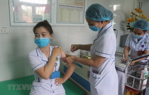 Sáng 21-4, không có ca mắc mới, thêm 14.386 người được tiêm chủng