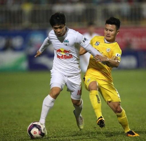Khúc cua quyết định cục diện V-League 2021