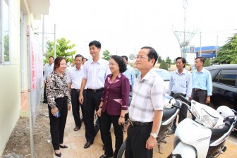 Đoàn giám sát HĐND tỉnh An Giang khảo sát, làm việc với Ủy ban Bầu cử huyện Thoại Sơn về công tác chuẩn bị bầu cử