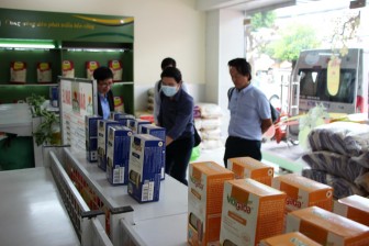 Bộ Công thương và Tập đoàn Aeon khảo sát doanh nghiệp xuất khẩu gạo, thủy sản ở An Giang