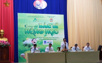 Chương trình "Bác sĩ nông học" tổ chức tại  Phú Tân