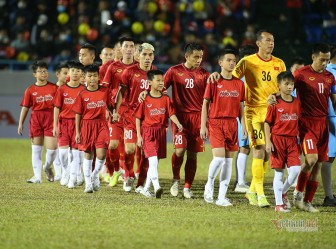 Vòng loại World Cup 2022: Tuyển Việt Nam đá lúc... nửa đêm