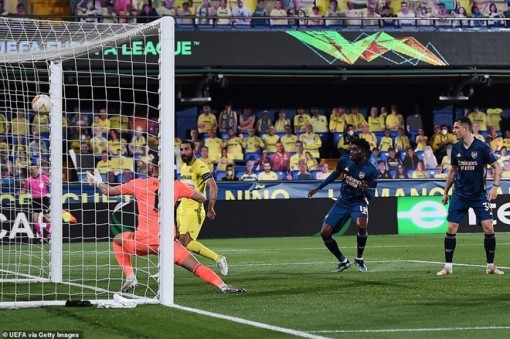 Thua Villarreal, Arsenal chưa hết hi vọng vào chung kết