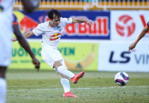 HAGL bị chặn mạch thắng, Hà Nội FC 'giải hạn'
