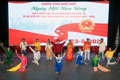 An Giang: Diễn báo cáo Chương trình văn nghệ tuyên truyền bầu cử đại biểu Quốc hội khóa XV và đại biểu HĐND các cấp nhiệm kỳ 2021 – 2026