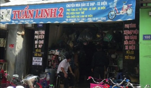 Thu giữ hàng hóa không rõ nguồn gốc xuất xứ trị giá hàng trăm triệu đồng ở Châu Đốc
