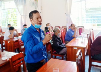 Ứng cử viên đại biểu HĐND tỉnh đơn vị bầu cử số 5 tiếp xúc cử tri huyện Châu Phú