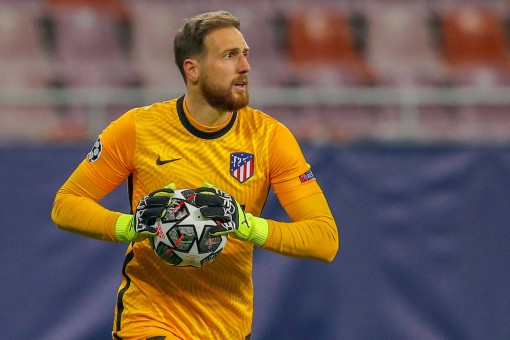 MU mua Oblak, Chelsea tranh Sancho