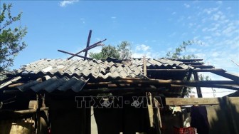 97 ngôi nhà ở Lai Châu bị sập và tốc mái do dông lốc
