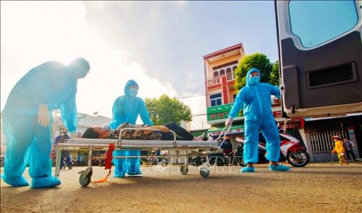 Chiều 16-5, Việt Nam có thêm 54 ca mắc mới COVID-19 trong cộng đồng, cách ly hơn 100.000 người