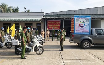 Phú Tân ra quân tiếng loa tuyên truyền phòng, chống COVID-19, đảm bảo an ninh trật tự