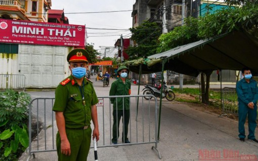 Cả nước có thêm 19 ca mắc Covid-19 mới, 13 ca ở Hà Nội