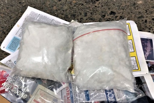 Cà Mau: Bắt giữ 2 đối tượng vận chuyển 2kg ma túy