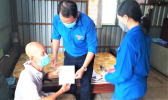 Nhiều hoạt động “Thầy thuốc trẻ làm theo lời Bác” được tổ chức ở TP. Châu Đốc