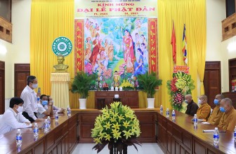 Phó Bí thư Thường trực Tỉnh ủy An Giang thăm, chúc mừng Đại lễ Phật đản – Phật lịch 2565, dương lịch 2021
