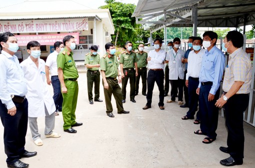 Chủ tịch UBND tỉnh An Giang yêu cầu kiên trì thực hiện “mục tiêu kép”, đảm bảo thành công cuộc bầu cử đại biểu Quốc hội khóa XV và đại biểu HĐND các cấp, nhiệm kỳ 2021-2026