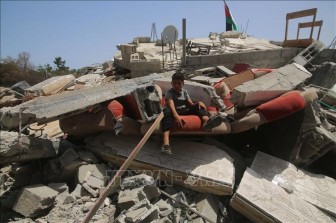 Ai Cập gửi 130 xe hàng cứu trợ tới Dải Gaza