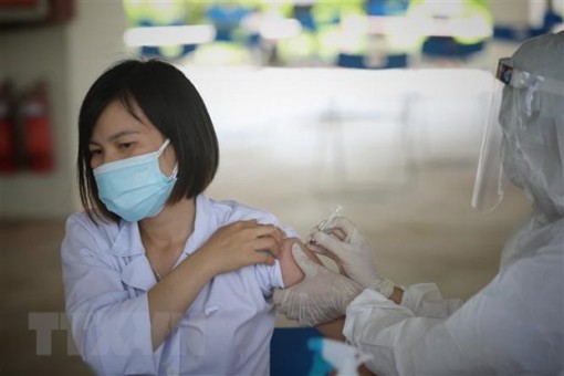 Doanh nghiệp kiến nghị cần kế hoạch tiêm vaccine để duy trì sản xuất