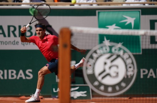 Roland Garros: Federer trở lại mạnh mẽ