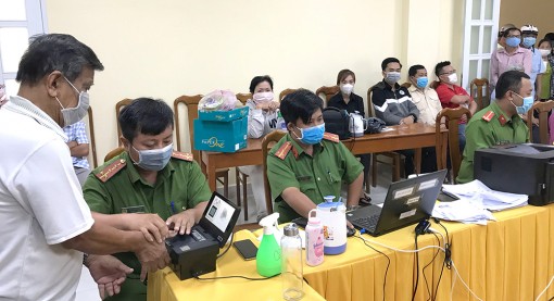 An Giang phòng, chống dịch bệnh COVID-19 trong thực hiện cấp căn cước công dân