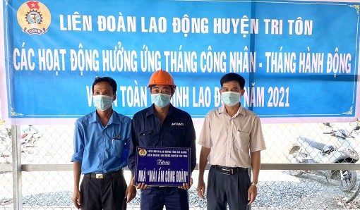 An Giang hướng về người lao động hoàn cảnh khó khăn