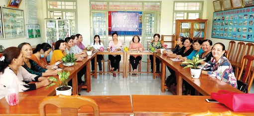 Nuôi heo đất tiết kiệm vì phụ nữ nghèo