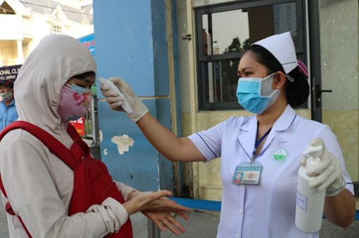 Sở Y tế An Giang yêu cầu tổ chức sàng lọc, xét nghiệm nhanh và phát hiện sớm người nghi mắc COVID-19