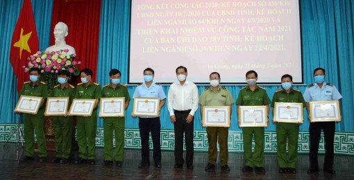 Nhiều chuyển biến tích cực trong đấu tranh phòng, chống buôn lậu