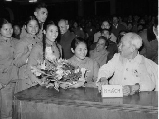 Hành trình Người đi tìm hình của nước và bài học cho thanh niên hôm nay