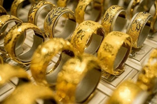 Giá vàng hôm nay 9-6: Tiếp tục giảm, chờ thời tăng lên