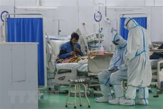 Ấn Độ ghi nhận số ca tử vong do dịch COVID-19 cao bất thường