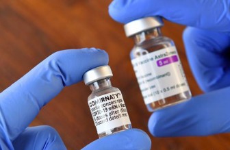 Đức: Phối hợp hai vaccine Pfizer và AstraZeneca có thể tạo miễn dịch mạnh hơn