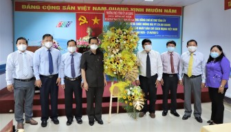 Bí thư Tỉnh ủy An Giang  Lê Hồng Quang đến thăm và chúc mừng các cơ quan báo chí nhân ngày 21-6