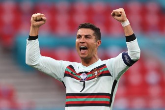 Ronaldo phá kỷ lục EURO: Thách thức mọi giới hạn