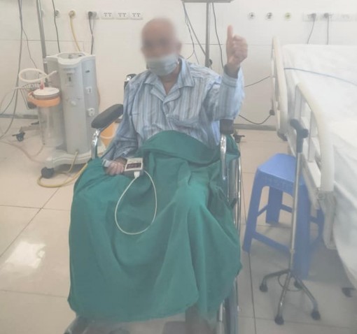 Thêm một bệnh nhân COVID-19 từng rất nguy kịch khỏi bệnh, xuất viện