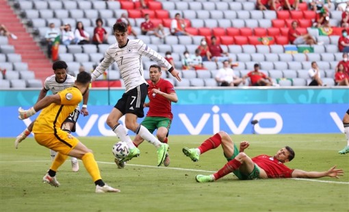 Tuyển Đức đè bẹp Bồ Đào Nha, phá tan màn trình diễn chói sáng của Ronaldo