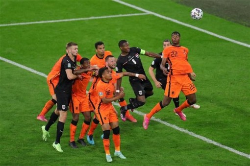 Cục diện các bảng đấu trước lượt trận cuối cùng tại EURO 2020