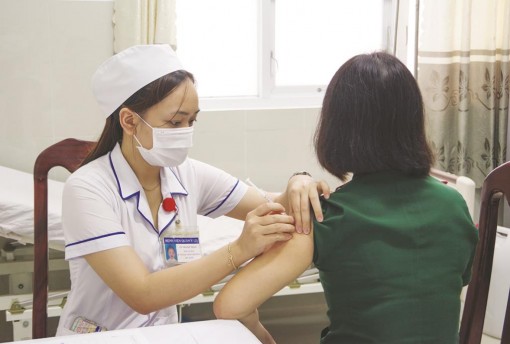 Tiêm vaccine phòng COVID-19, vì lợi ích cá nhân và cộng đồng