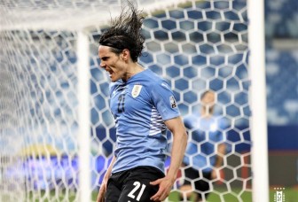 Cavani lập công, Uruguay thắng trận đầu tiên ở Copa America