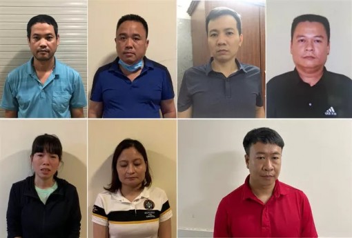 Bắt 7 đối tượng trong đường dây sản xuất, tiêu thụ 3 triệu cuốn sách giáo khoa giả