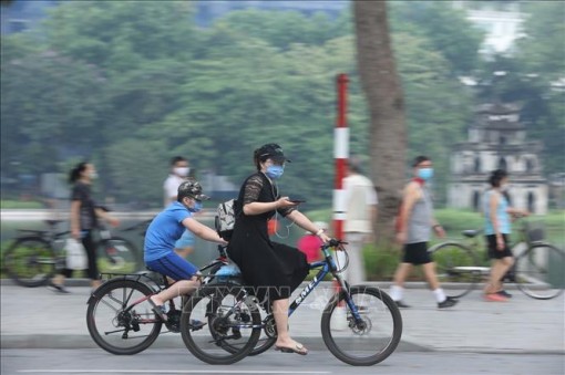 Hà Nội ngày đầu tiên mở lại hoạt động thể dục, thể thao ngoài trời