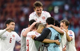 Thắng đậm Xứ Wales, Đan Mạch thẳng tiến tứ kết EURO 2020