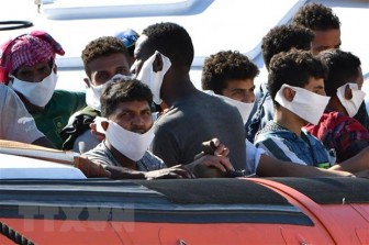 Tunisia giải cứu gần 180 người di cư định vượt Địa Trung Hải